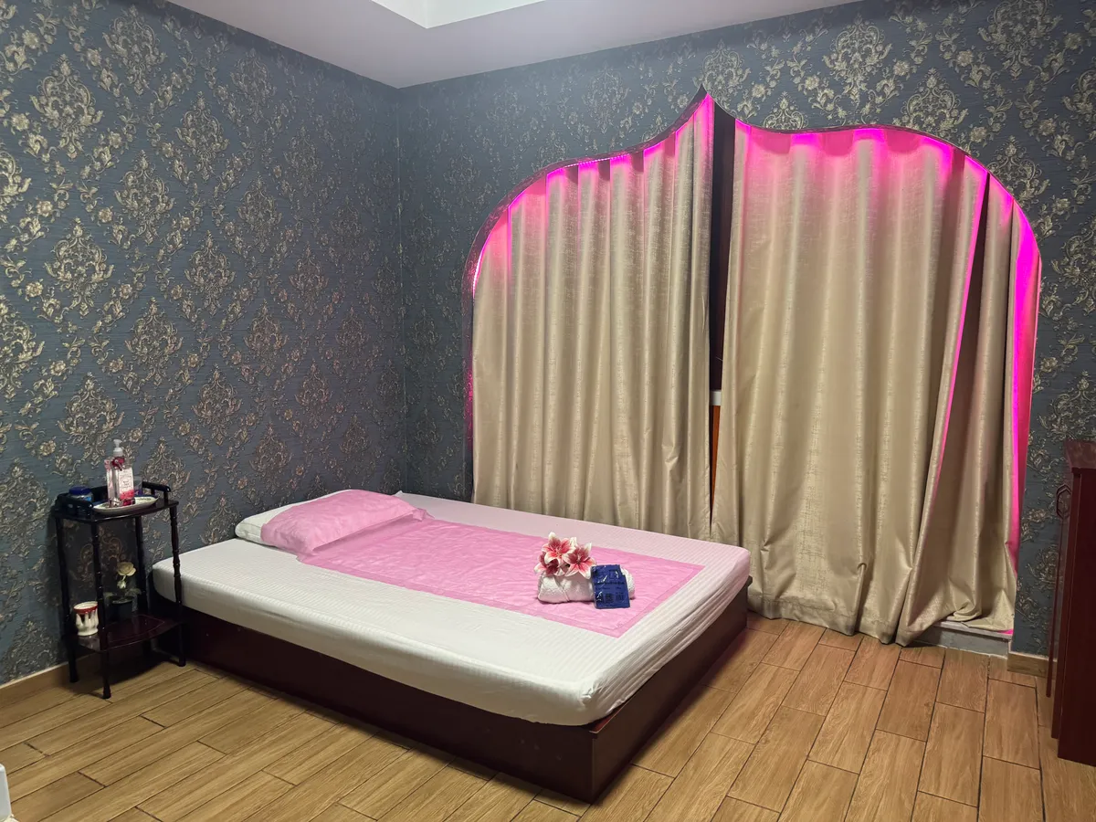 Private VIP suite with ambient lighting at Opaline Spa Dubai